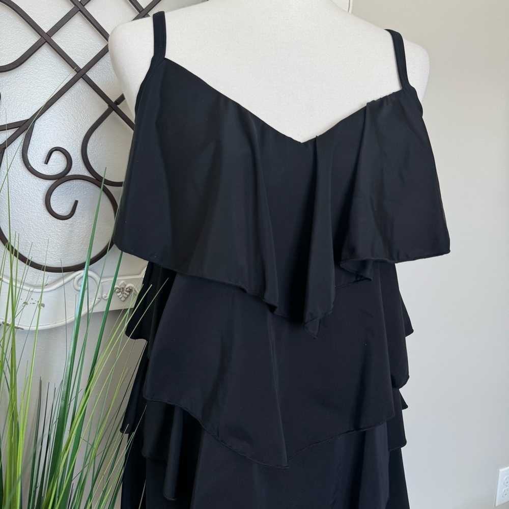 FIT4U Size 14 One Piece Black Swimsuit Romper - Picture 2 of 6